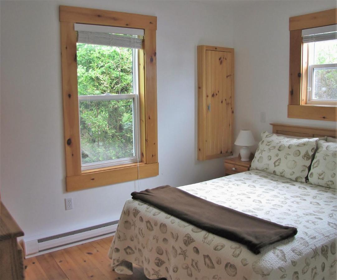 Larinda'S Landing Oceanfront Cottages Halifax Zewnętrze zdjęcie