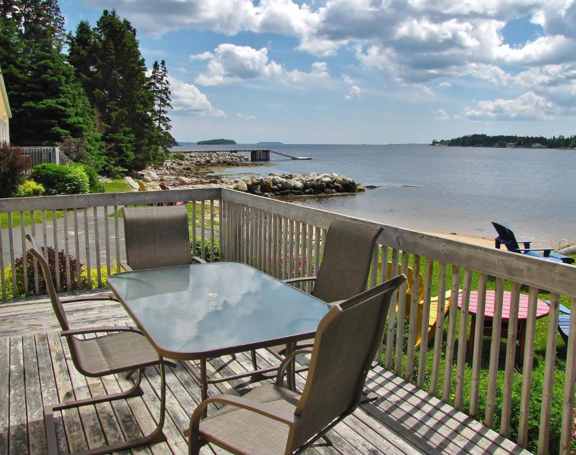 Larinda'S Landing Oceanfront Cottages Halifax Zewnętrze zdjęcie