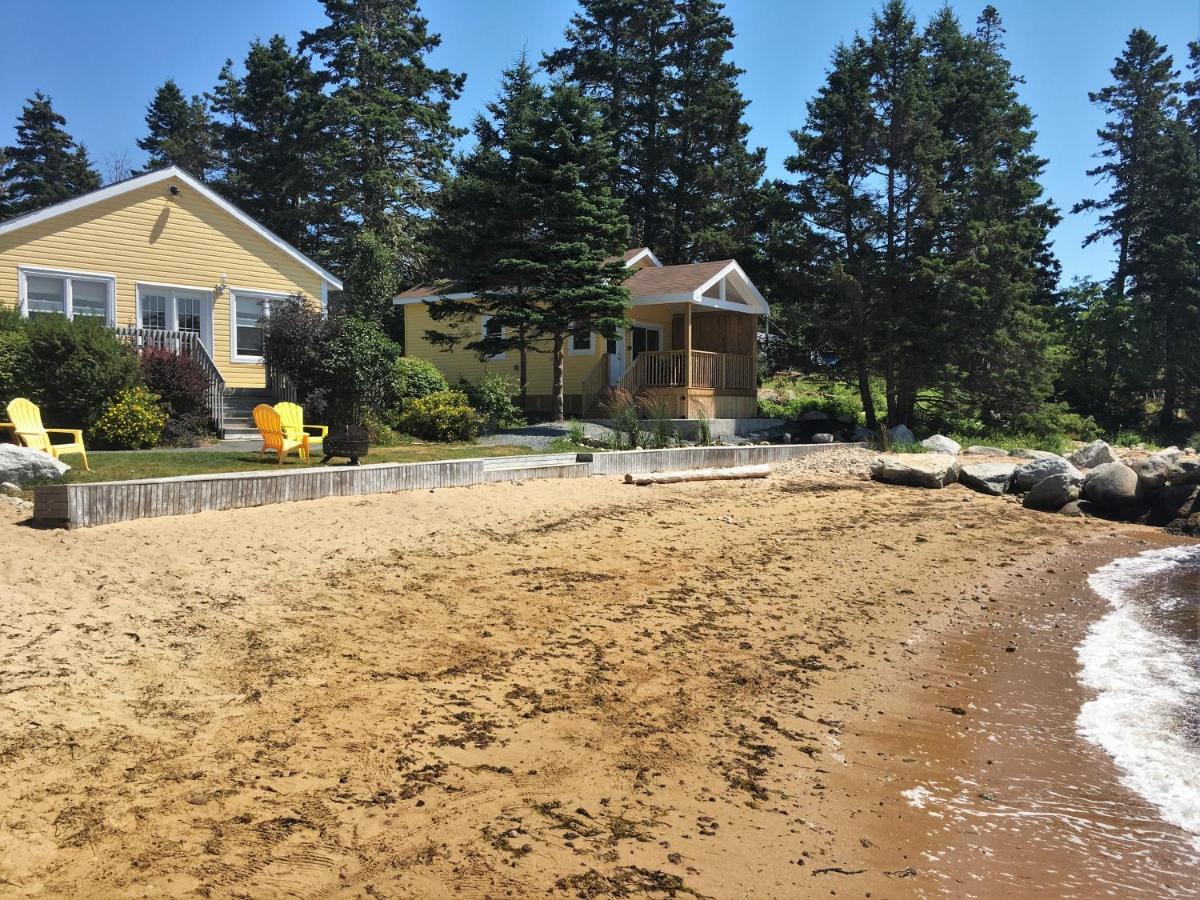 Larinda'S Landing Oceanfront Cottages Halifax Zewnętrze zdjęcie