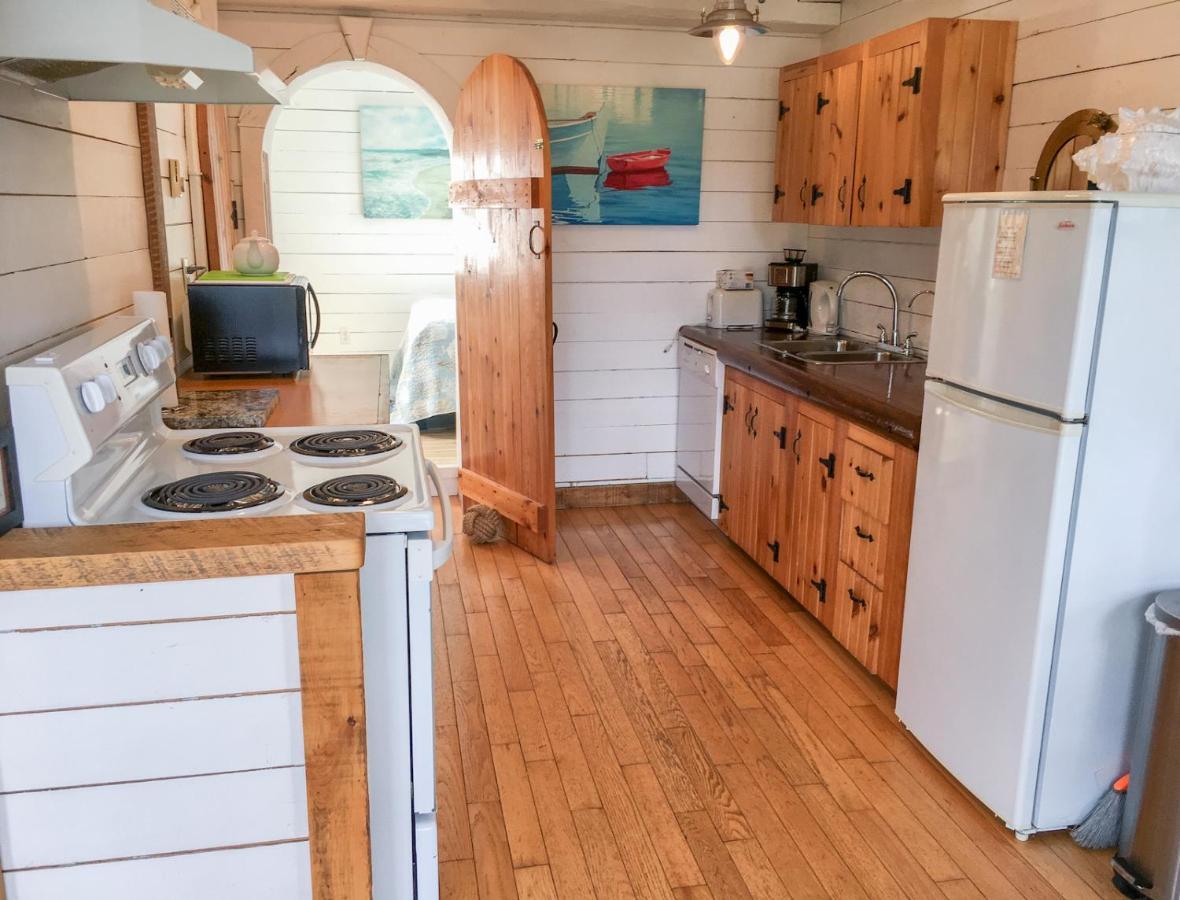 Larinda'S Landing Oceanfront Cottages Halifax Zewnętrze zdjęcie